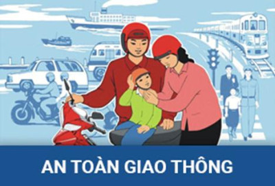 Tuyên truyền An toàn giao thông và trao nón bảo hiểm cho Khối 1